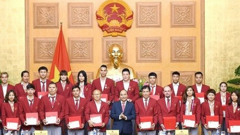 Thủ tướng Nguyễn Xuân Phúc gặp mặt đoàn thể thao Việt Nam vừa tham dự ASIAD 18 tại Indonesia (Thời sự chiều 9/3/2018)