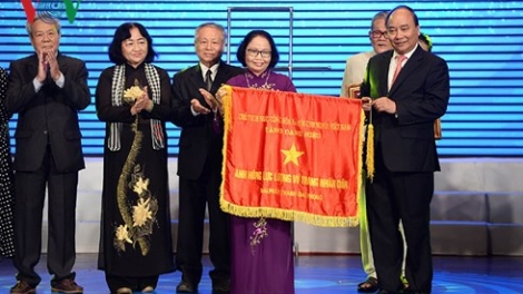 Thủ tướng Nguyễn Xuân Phúc trao danh hiệu Anh hùng lực lượng vũ trang nhân dân cho Đài phát thanh giải phóng và dự Lễ kỷ niệm 73 năm ngày thành lập Đài Tiếng nói Việt Nam (Thời sự trưa 7/9/2018)