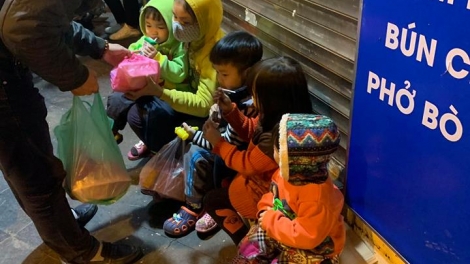 Nhóm thiện nguyện “chia sẻ vì cộng đồng” – những trái tim thắp lửa mùa đông (8/1/2019)