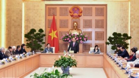 Thủ tướng Nguyễn Xuân Phúc gặp mặt lãnh đạo Hội Giáo dục chăm sóc sức khỏe cộng đồng Việt Nam (Thời sự đêm 4/1/2019)