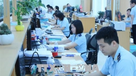 Làm gì để loại bỏ hoàn toàn chi phí “bôi trơn” trong thủ tục hải quan? (10/1/2019)