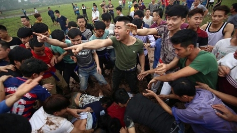 Trục lợi, bạo lực tại lễ hội: Bệnh khó chữa (26/1/2019)