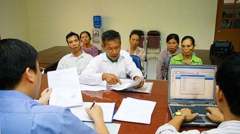 Tranh cãi xung quanh quy định "không được quay phim, chụp ảnh, ghi âm khi chưa có sự đồng ý của người tiếp công dân" (11/1/2019)