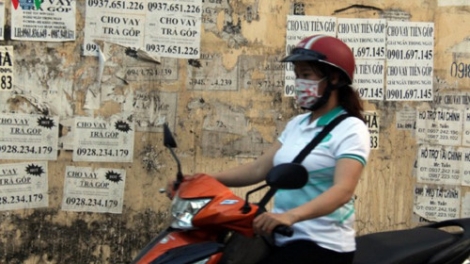Cảnh báo tình trạng công nhân “vay tiền nóng”, thế chấp thẻ ATM (11/10/2019)