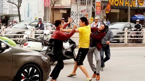 Vì sao xã hội đang xuất hiện nhiều người hung hãn hơn? (26/10/2019)