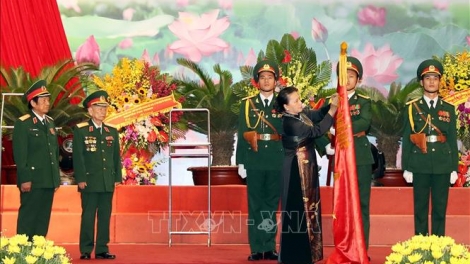 THỜI SỰ 12H TRƯA 29/10/2019: Chủ tịch Quốc hội Nguyễn Thị Kim Ngân dự lễ kỷ niệm 70 năm Ngày truyền thống Quân tình nguyện và Chuyên gia Việt Nam tại Lào.