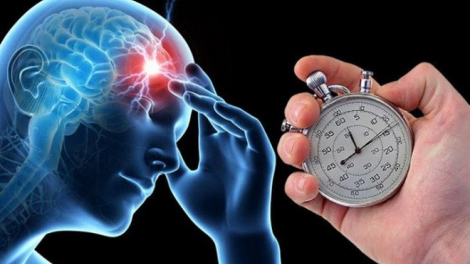 Tư vấn về cách phòng tránh nguy cơ đột quỵ khi trời lạnh (28/10/2019)