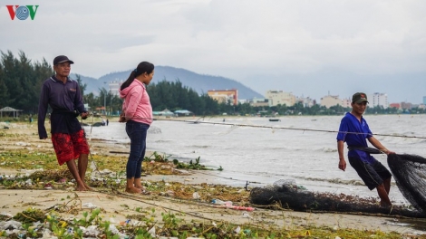 THỜI SỰ 21H30 ĐÊM 2/11/2019: Đã xuất hiện một vùng áp thấp trên biển Đông, miền Trung có thể tiếp tục đón bão trong tuần tới