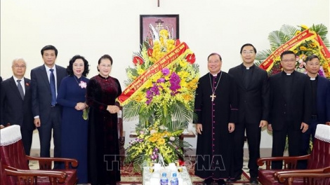 THỜI SỰ 12H TRƯA 20/12/2019: Chủ tịch Quốc hội Nguyễn Thị Kim Ngân thăm và chúc mừng tại Tòa Tổng Giám mục Hà Nội.