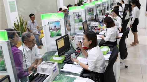 Nhiều ngân hàng báo lãi vượt kế hoạch năm (25/12/2019)