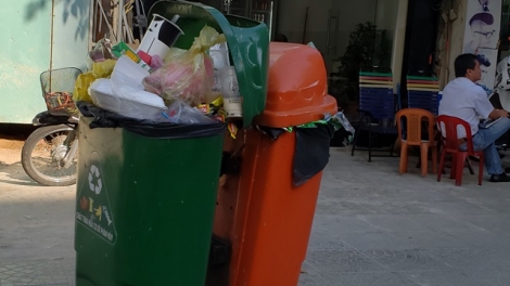 Người dân thành phố Hồ Chí Minh sẽ bị từ chối thu gom rác nếu không phân loại (19/2/2019)