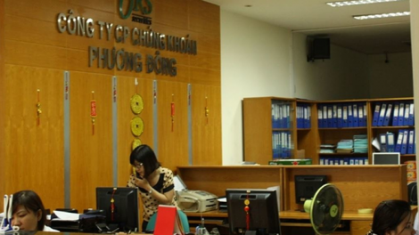 Chứng khoán Phương Đông phải giải trình nguyên nhân bị hủy niêm yết (26/2/2019)
