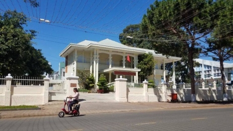 Chuyện ngược đời chỉ có ở Gia Lai, mời thầu khi công trình các trạm y tế đã hoàn thành (Thời sự trưa 16/2/2019)