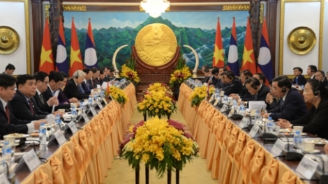 Tổng Bí thư, Chủ tịch nước Nguyễn Phú Trọng hội đàm với Tổng Bí thư, Chủ tịch nước Lào Bounhang Vorachith tại thủ đô Viêng Chăn (Thời sự trưa 24/2/2019)