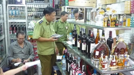 Hậu quả khó lường của rượu không rõ nguồn gốc (20/2/2019)