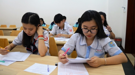 Xác định chỉ tiêu tuyển sinh theo tỉ lệ sinh viên ra trường có việc làm: Băn khoăn tính thực chất (19/3/2019)