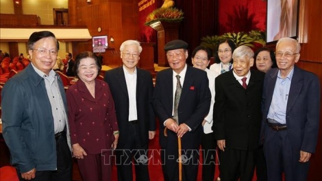 Ban Bí thư Trung ương Đảng tổ chức Hội nghị gặp mặt cán bộ lãnh đạo cấp cao các thời kỳ đã nghỉ hưu (Thời sự trưa 29/3/2019)