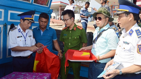 Lực lượng cảnh sát biển với hoạt động dân vận, tuyên truyền phổ biến pháp luật, đồng hành với ngư dân (21/3/2019)