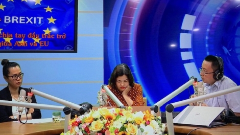 Cuộc chia tay đầy trắc trở giữa Anh và EU (30/3/2019)