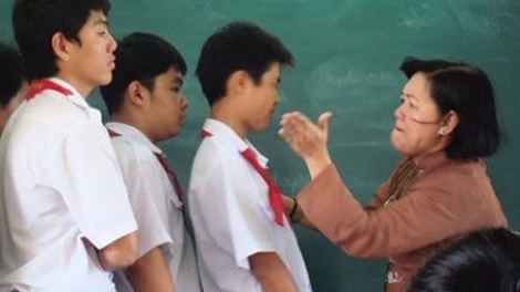 Hiện tượng giáo viên vi phạm đạo đức nhà giáo: Nhìn nhận sao cho đúng? (11/3/2019)