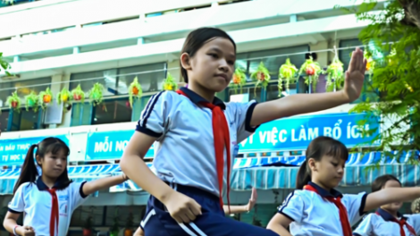 Chương trình giáo dục phổ thông mới: Nâng cao đào tạo giáo viên thể dục thể thao trong các trường học (1/3/2019)