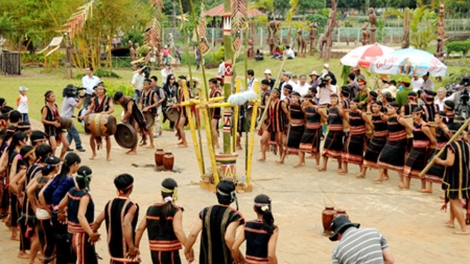 Lễ hội Pơthi của người Jarai – nơi tôn vinh đầy đủ những giá trị văn hóa đặc sắc nhất trong không gian văn hóa cồng chiêng Tây Nguyên (6/4/2019)