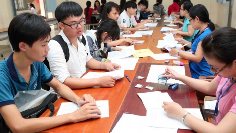 Từ hôm nay, thí sinh cả nước bắt đầu nộp hồ sơ đăng ký dự thi Kỳ thi Trung học Phổ thông quốc gia năm nay (Thời sự trưa 1/4/2019)