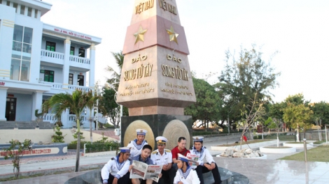 Tình quân dân trên đảo Song Tử Tây (27/5/2019)