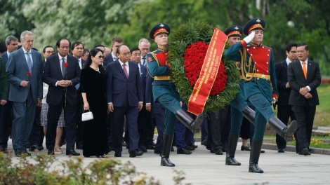 THỜI SỰ 18H CHIỀU 21/5/2019: Thủ tướng Nguyễn Xuân Phúc cùng Phu nhân và đoàn cấp cao Việt Nam tiếp tục chương trình hoạt động tại Sankt-Peterburg, trong khuôn khổ chuyến thăm chính thức Liên bang Nga.