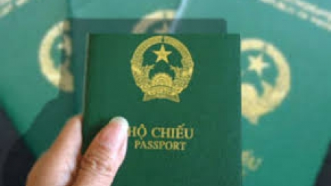 THỜI SỰ 12H 12/6/2019: Quốc hội thống nhất cao với quy định triển khai hộ chiếu gắn chíp điện tử để tránh tình trạng làm giả hộ chiếu.