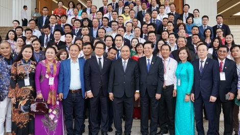 THỜI SỰ 12H TRƯA 17/6/2019: Thủ tướng đề nghị doanh nghiệp tư nhân tham gia chống tham nhũng, tiêu cực, nói không với tham nhũng tiêu cực.