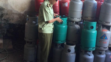 Đắk Lắk: Phát hiện gần 2.000 vỏ bình gas không nguồn gốc (11/7/2019)