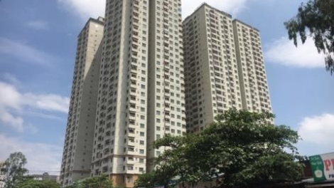 Trách nhiệm và lỗ hổng pháp lý từ vụ Hà Nội thu hồi sổ đỏ của cư dân ở các khu chung cư sai phép (29/7/2019)
