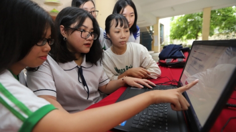 Tuyển sinh đại học 2019 - nhiều ngành "hót" tăng điểm xét tuyển (23/7/2019)