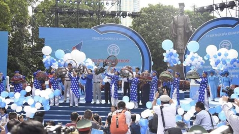THỜI SỰ 18H CHIỀU 13/7/2019: Hà Nội mít tinh kỷ niệm 20 năm được Tổ chức Giáo dục, Khoa học và Văn hóa của Liên hợp quốc (UNESCO) trao tặng danh hiệu “Thành phố vì hòa bình”.