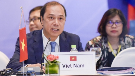 THỜI SỰ 21H30 ĐÊM 16/7/2019: Việt Nam đang tích cực chuẩn bị cho việc đảm nhận vai trò Chủ tịch ASEAN vào năm sau.