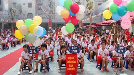 Năm học mới và nỗi lo tiền trường (23/8/2019)