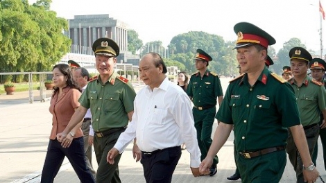 THỜI SỰ 12H TRƯA 14/8/2019: Thủ tướng Nguyễn Xuân Phúc làm việc với Ban quản lý Lăng Chủ tịch Hồ Chí Minh.