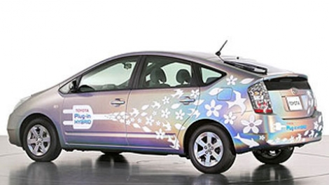 Nhật Bản: Thử nghiệm hệ thống pin mặt trời mới trên dòng xe điện của Toyota (18/9/2019)