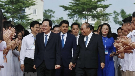 THỜI SỰ 12H TRƯA 5/9/2019: Lãnh đạo Đảng, Nhà nước tới các trường trên cả nước để động viên thầy và trò nhân dịp khai giảng.