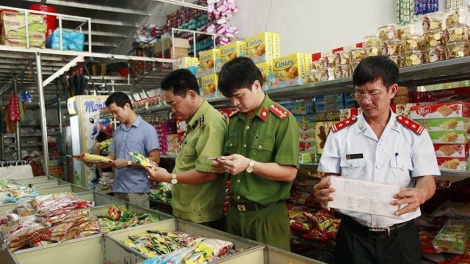 Tăng cường công tác quản lý an toàn thực phẩm chuẩn bị Tết Nguyên đán Canh Tý 2020 (13/1/2020)