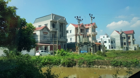 Phú Xuyên, Hà Nội: Tình trạng lấn chiếm đất công - Trách nhiệm của chính quyền ở đâu? (6/1/2020)
