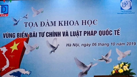 Loạt bài: "Bãi Tư Chính: Âm mưu tiếp tục thôn tính Biển Đông không bao giờ thành hiện thực" - Bài 1 với nhan đề: "Bãi Tư Chính và cái dẫm chân đè xóa luật pháp quốc tế của Trung Quốc" (2/1/2020)