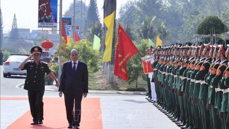 THỜI SỰ 12H TRƯA 19/1/2020: Thủ tướng Nguyễn Xuân Phúc kiểm tra công tác sẵn sàng chiến đấu và chúc Tết các cán bộ chiến sỹ Trường Sĩ quan Lục quân 2 tại tỉnh Đồng Nai.