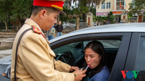 THỜI SỰ 5/1/2020: 2 ngày đầu năm mới, cả nước có hơn 600 trường hợp tài xế uống rượu bia bị xử phạt với tổng số tiền hơn 800 triệu đồng.