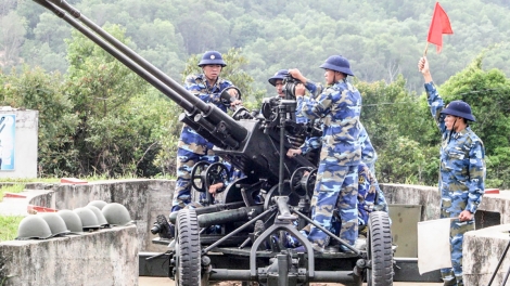 Lực lượng Hải quân nhân dân vững vàng nơi biển đảo Tây Nam của Tổ quốc (6/1/2020)