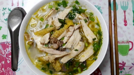 Khám phá ẩm thực Hà Nội: Phở gà (24/10/2020)