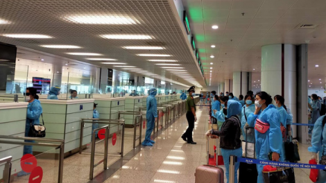 THỜI SỰ 12H TRƯA 8/10/2020: Hoạt động bay thương mại quốc tế chở khách về Việt Nam đang phải tạm dừng để chờ đợi hướng dẫn quy trình cách ly