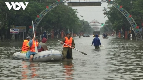 Tái thiết sinh kế sau lũ (27/10/2020)