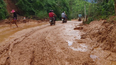 THỜI SỰ 18H CHIỀU 29/10/2020: Thủ tướng Chính phủ: Triển khai mọi phương án tiếp cận, cứu nạn những người còn sống sót trong 3 vụ sạt lở nghiêm trọng tại Quảng Nam